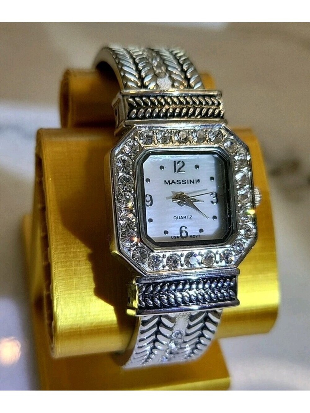 Vtg Massini Womans Watch Bangle OSFA New Battery Silvertone 23mm Works EUC